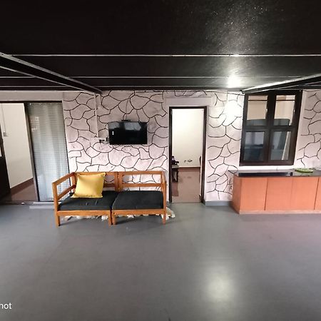 Armaan'S Mud Mart Villa Кодайканал Екстериор снимка