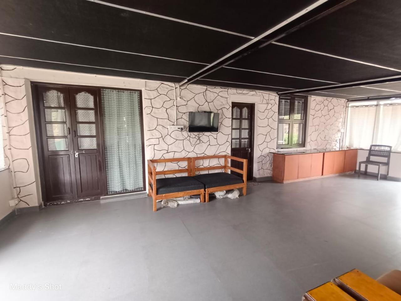 Armaan'S Mud Mart Villa Кодайканал Екстериор снимка